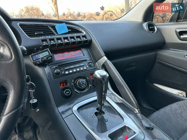 Сірий Пежо 3008, об'ємом двигуна 1.6 л та пробігом 238 тис. км за 8250 $, фото 34 на Automoto.ua