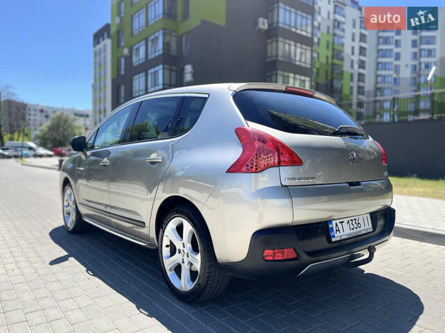 Серый Пежо 3008, объемом двигателя 1.6 л и пробегом 212 тыс. км за 8250 $, фото 3 на Automoto.ua