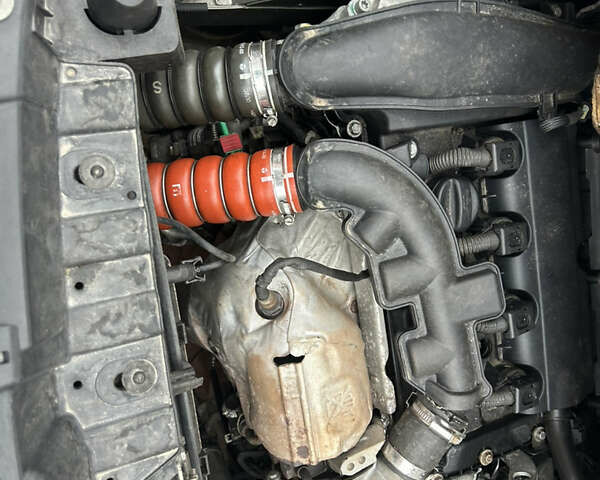 Сірий Пежо 3008, об'ємом двигуна 1.6 л та пробігом 170 тис. км за 8999 $, фото 25 на Automoto.ua