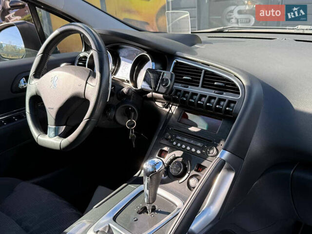 Серый Пежо 3008, объемом двигателя 1.6 л и пробегом 219 тыс. км за 9500 $, фото 37 на Automoto.ua