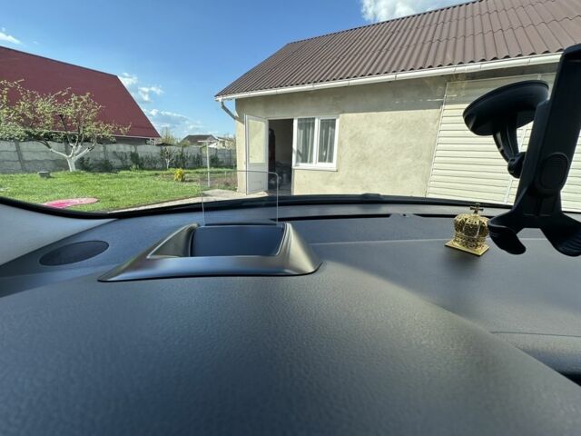 Серый Пежо 3008, объемом двигателя 1.6 л и пробегом 211 тыс. км за 8200 $, фото 15 на Automoto.ua