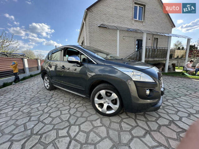 Пежо 3008 2010 в Ровно на Automoto.ua Серый Пежо 3008, объемом двигателя 1.6 л и пробегом 211 тыс. км за 8100 $, фото 10 на Automoto.ua