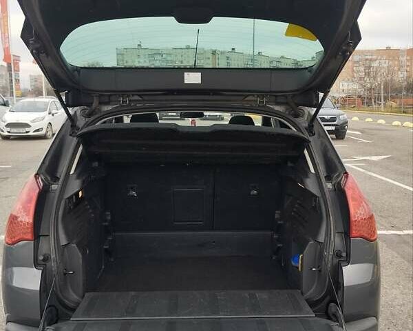 Сірий Пежо 3008, об'ємом двигуна 2 л та пробігом 272 тис. км за 8900 $, фото 10 на Automoto.ua