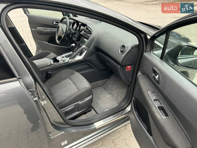 Серый Пежо 3008, объемом двигателя 1.6 л и пробегом 175 тыс. км за 8300 $, фото 6 на Automoto.ua