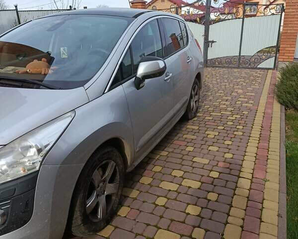 Сірий Пежо 3008, об'ємом двигуна 1.6 л та пробігом 180 тис. км за 8300 $, фото 5 на Automoto.ua
