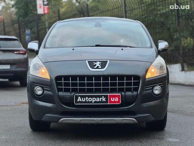 Серый Пежо 3008, объемом двигателя 1.6 л и пробегом 258 тыс. км за 9490 $, фото 2 на Automoto.ua