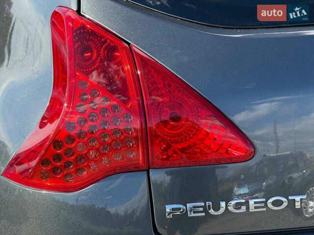 Серый Пежо 3008, объемом двигателя 1.6 л и пробегом 219 тыс. км за 9500 $, фото 24 на Automoto.ua