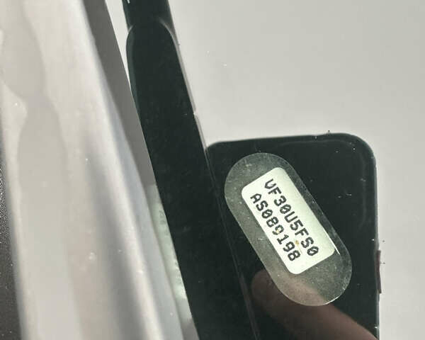 Сірий Пежо 3008, об'ємом двигуна 1.6 л та пробігом 151 тис. км за 6999 $, фото 24 на Automoto.ua