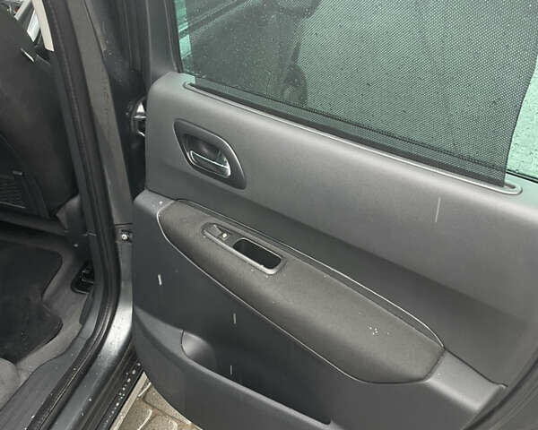 Серый Пежо 3008, объемом двигателя 1.56 л и пробегом 236 тыс. км за 8200 $, фото 9 на Automoto.ua