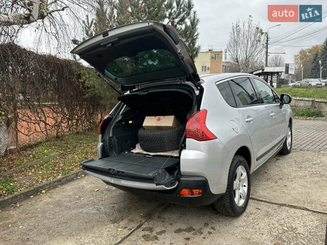 Серый Пежо 3008, объемом двигателя 1.56 л и пробегом 237 тыс. км за 7400 $, фото 7 на Automoto.ua