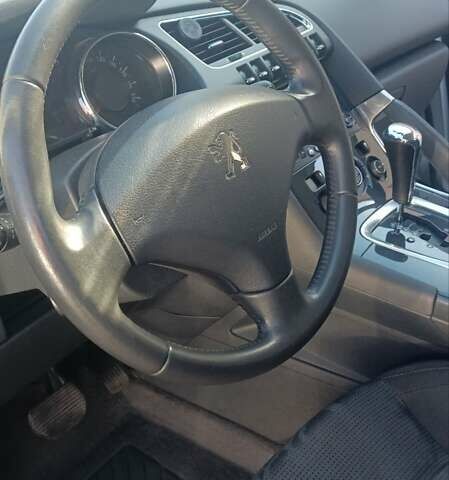 Серый Пежо 3008, объемом двигателя 1.6 л и пробегом 185 тыс. км за 8300 $, фото 19 на Automoto.ua