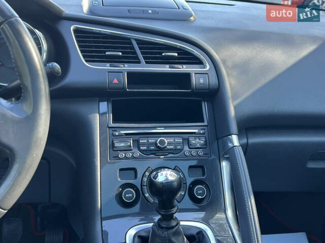 Сірий Пежо 3008, об'ємом двигуна 1.6 л та пробігом 250 тис. км за 8200 $, фото 36 на Automoto.ua