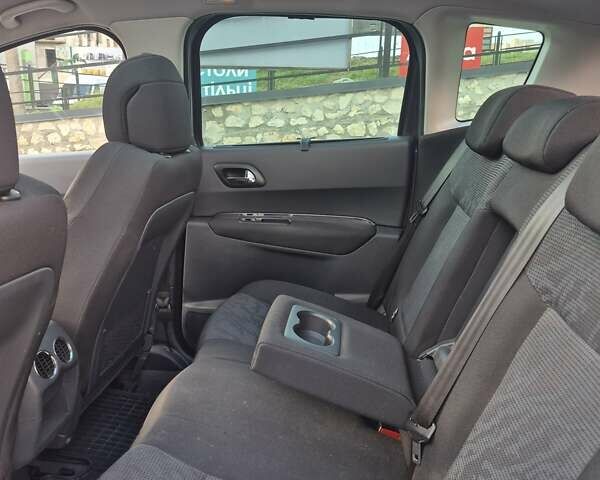 Серый Пежо 3008, объемом двигателя 1.6 л и пробегом 201 тыс. км за 7770 $, фото 18 на Automoto.ua