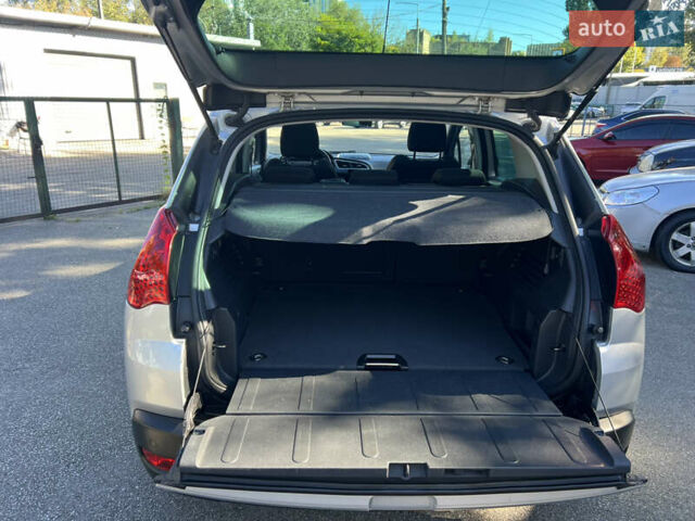 Сірий Пежо 3008, об'ємом двигуна 1.6 л та пробігом 250 тис. км за 8200 $, фото 21 на Automoto.ua