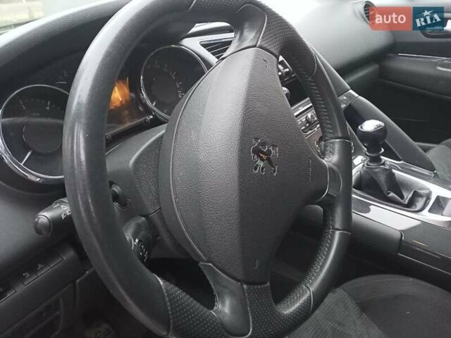 Серый Пежо 3008, объемом двигателя 1.6 л и пробегом 265 тыс. км за 8650 $, фото 24 на Automoto.ua