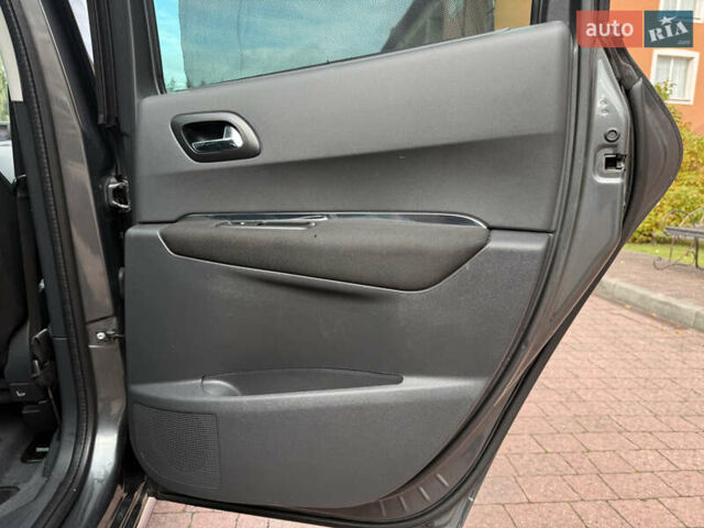 Пежо 3008 2011 в Стрые на Automoto.ua Серый Пежо 3008, объемом двигателя 1.6 л и пробегом 241 тыс. км за 8900 $, фото 71 на Automoto.ua