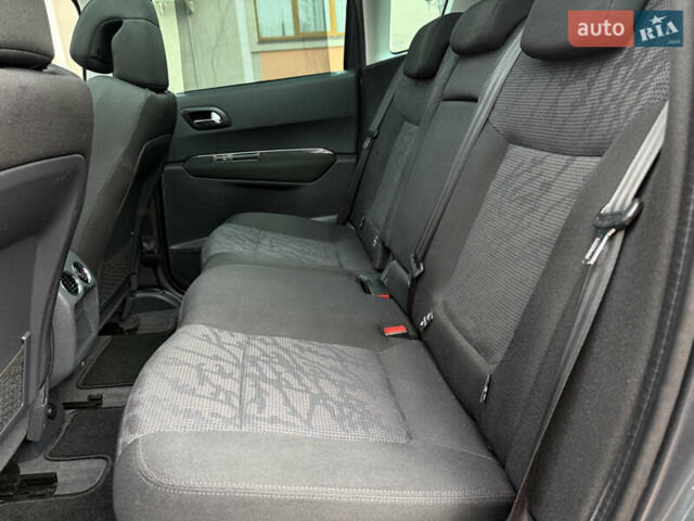 Пежо 3008 2011 в Стрые на Automoto.ua Серый Пежо 3008, объемом двигателя 1.6 л и пробегом 241 тыс. км за 8900 $, фото 64 на Automoto.ua