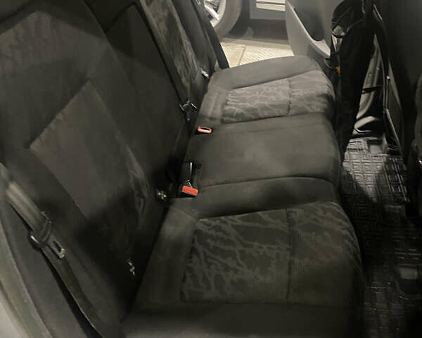 Сірий Пежо 3008, об'ємом двигуна 1.56 л та пробігом 265 тис. км за 8100 $, фото 25 на Automoto.ua