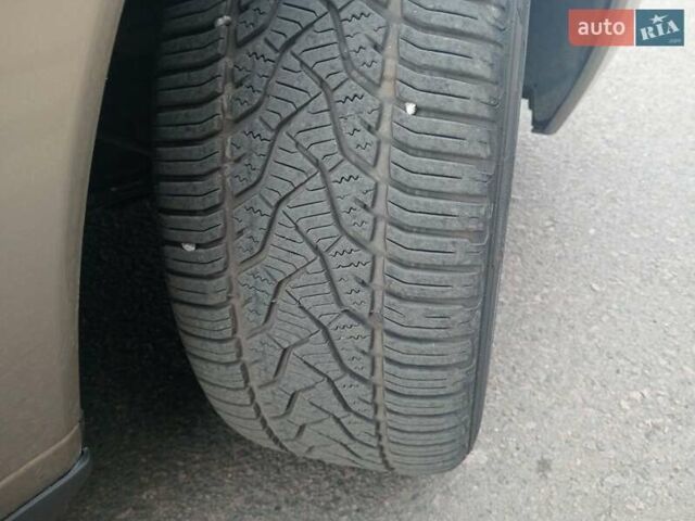 Серый Пежо 3008, объемом двигателя 1.6 л и пробегом 233 тыс. км за 8900 $, фото 32 на Automoto.ua