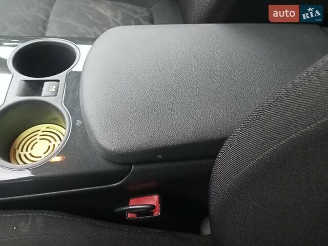 Серый Пежо 3008, объемом двигателя 1.6 л и пробегом 265 тыс. км за 8650 $, фото 36 на Automoto.ua