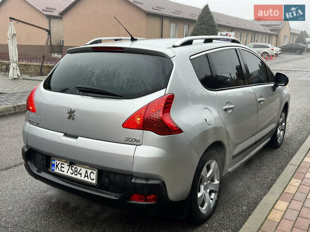 Сірий Пежо 3008, об'ємом двигуна 1.6 л та пробігом 189 тис. км за 8800 $, фото 4 на Automoto.ua