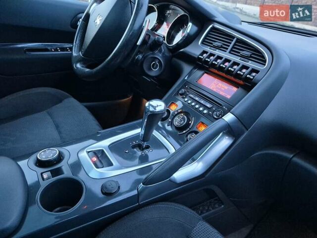 Сірий Пежо 3008, об'ємом двигуна 1.6 л та пробігом 225 тис. км за 8800 $, фото 20 на Automoto.ua