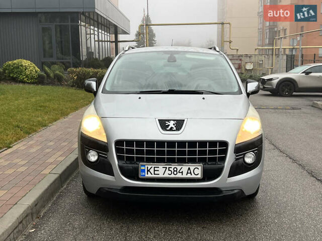 Сірий Пежо 3008, об'ємом двигуна 1.6 л та пробігом 189 тис. км за 8800 $, фото 6 на Automoto.ua