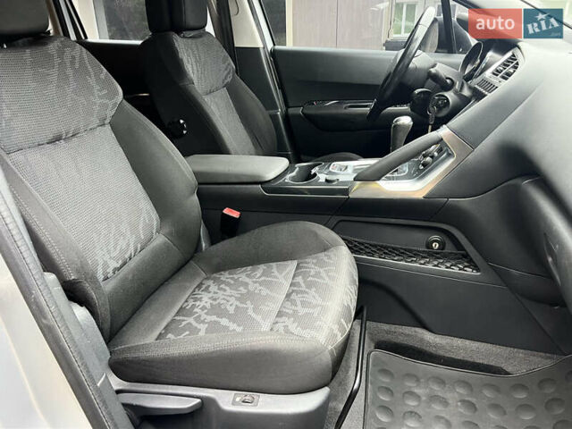 Сірий Пежо 3008, об'ємом двигуна 1.6 л та пробігом 189 тис. км за 8800 $, фото 15 на Automoto.ua