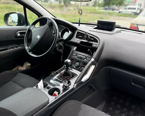 Серый Пежо 3008, объемом двигателя 1.6 л и пробегом 220 тыс. км за 7299 $, фото 4 на Automoto.ua