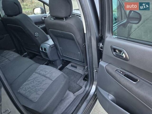 Сірий Пежо 3008, об'ємом двигуна 1.6 л та пробігом 225 тис. км за 8800 $, фото 22 на Automoto.ua