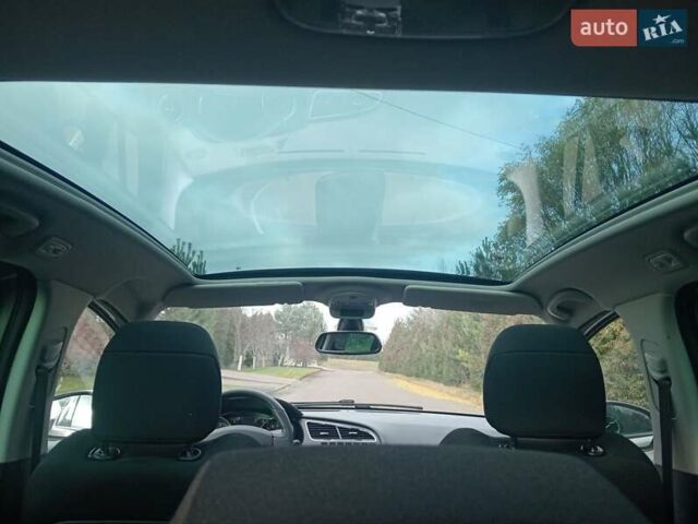 Серый Пежо 3008, объемом двигателя 1.6 л и пробегом 233 тыс. км за 8900 $, фото 27 на Automoto.ua