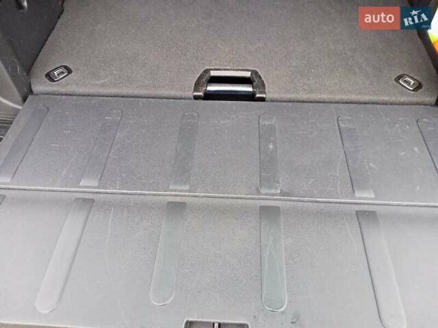 Серый Пежо 3008, объемом двигателя 1.6 л и пробегом 265 тыс. км за 8650 $, фото 28 на Automoto.ua