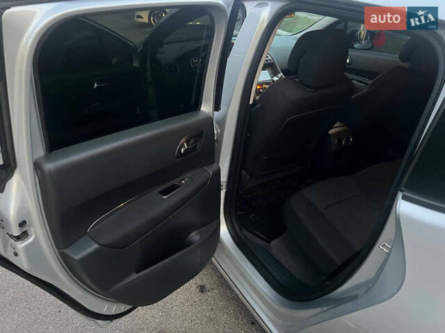 Сірий Пежо 3008, об'ємом двигуна 1.6 л та пробігом 148 тис. км за 8400 $, фото 17 на Automoto.ua