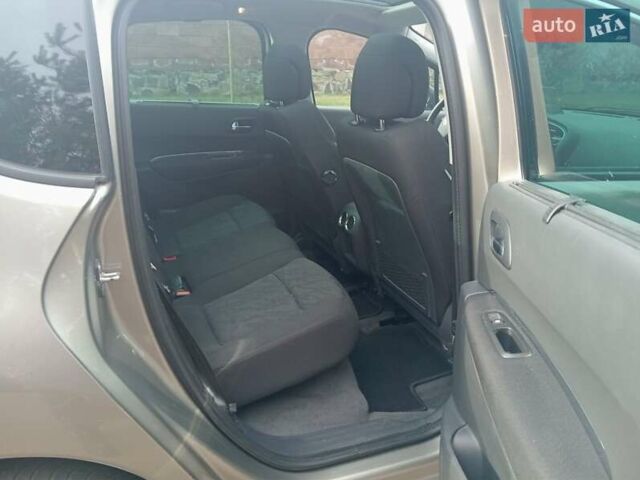 Серый Пежо 3008, объемом двигателя 1.6 л и пробегом 233 тыс. км за 8900 $, фото 12 на Automoto.ua