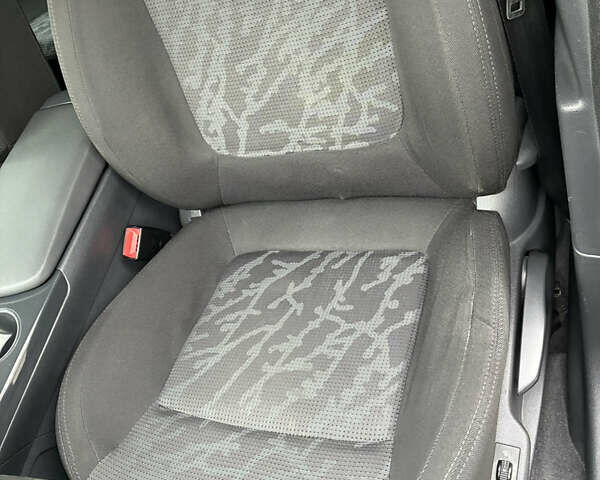 Серый Пежо 3008, объемом двигателя 1.56 л и пробегом 191 тыс. км за 8470 $, фото 18 на Automoto.ua