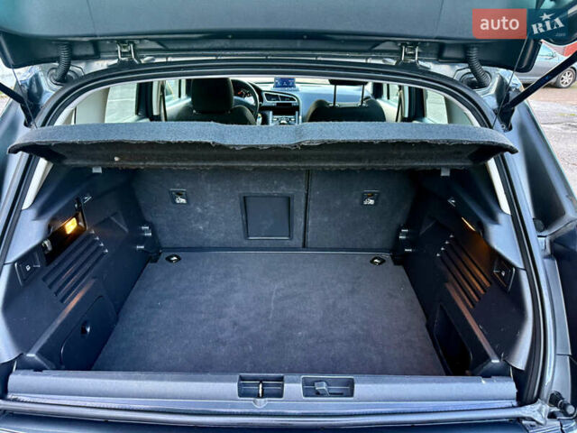 Серый Пежо 3008, объемом двигателя 1.6 л и пробегом 169 тыс. км за 7100 $, фото 27 на Automoto.ua