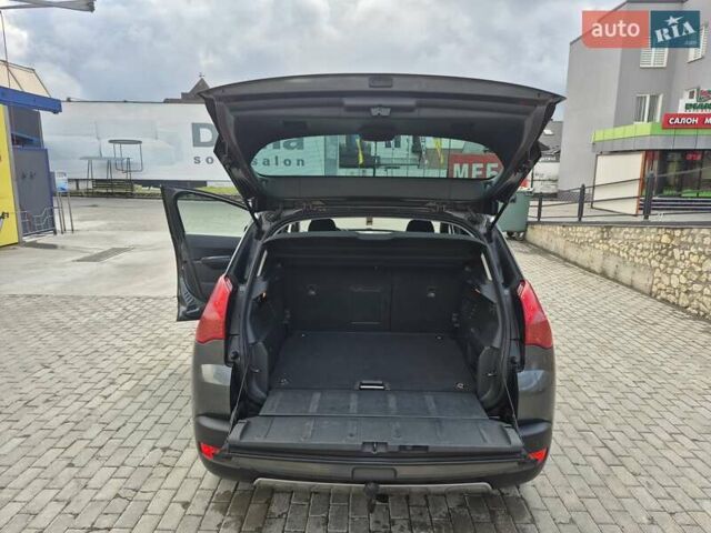 Серый Пежо 3008, объемом двигателя 1.6 л и пробегом 201 тыс. км за 7770 $, фото 10 на Automoto.ua