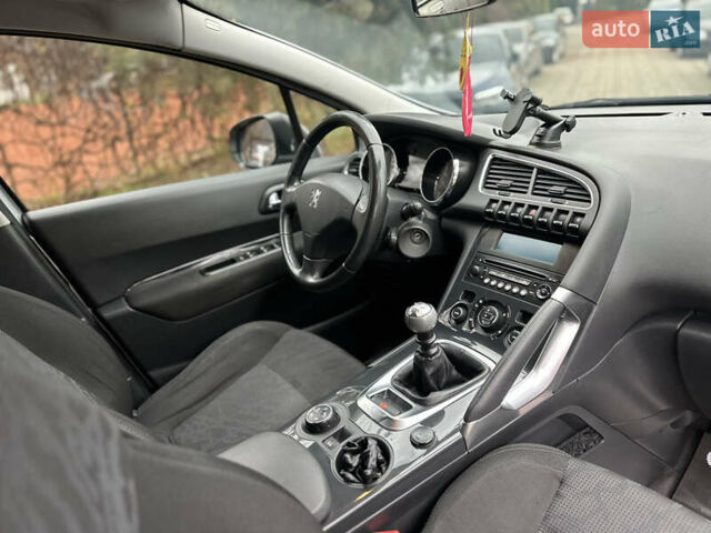 Серый Пежо 3008, объемом двигателя 1.56 л и пробегом 237 тыс. км за 7400 $, фото 17 на Automoto.ua