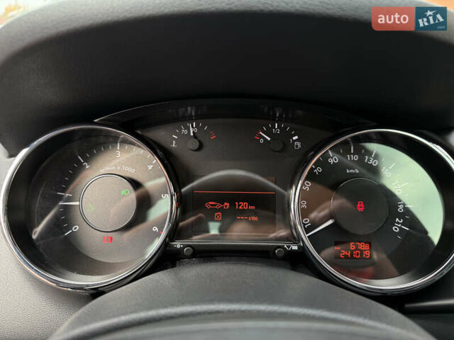 Пежо 3008 2011 в Стрые на Automoto.ua Серый Пежо 3008, объемом двигателя 1.6 л и пробегом 241 тыс. км за 8900 $, фото 50 на Automoto.ua