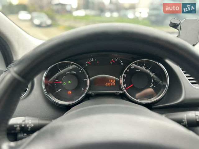 Серый Пежо 3008, объемом двигателя 1.56 л и пробегом 237 тыс. км за 7400 $, фото 30 на Automoto.ua