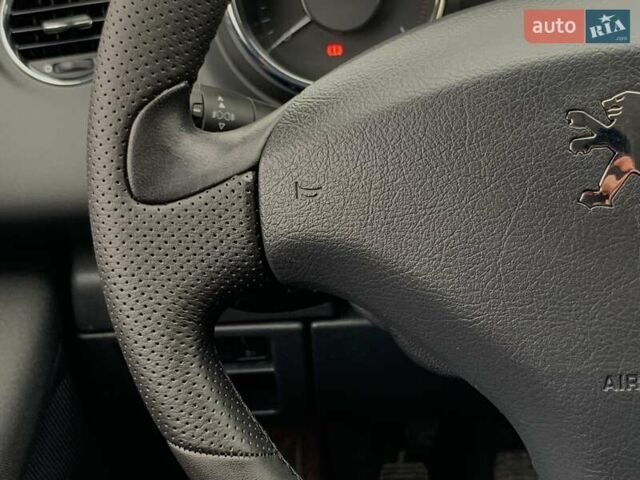 Серый Пежо 3008, объемом двигателя 1.6 л и пробегом 154 тыс. км за 9455 $, фото 41 на Automoto.ua