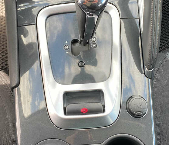 Сірий Пежо 3008, об'ємом двигуна 1.56 л та пробігом 248 тис. км за 7999 $, фото 13 на Automoto.ua