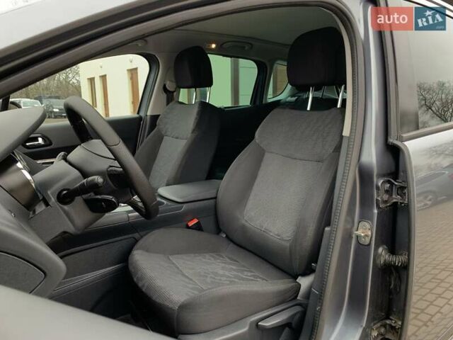 Серый Пежо 3008, объемом двигателя 1.6 л и пробегом 154 тыс. км за 9455 $, фото 24 на Automoto.ua