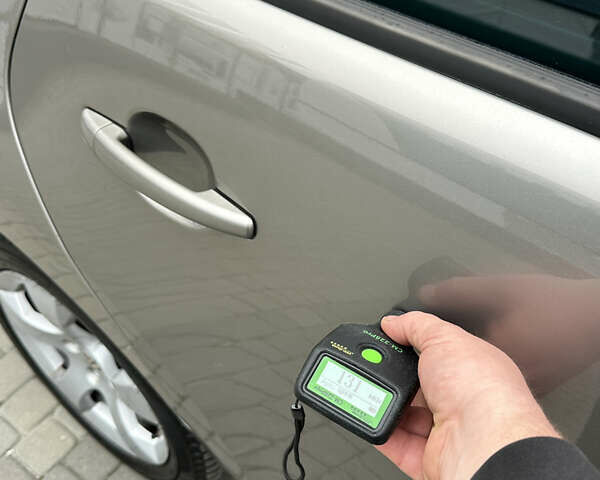 Серый Пежо 3008, объемом двигателя 2 л и пробегом 211 тыс. км за 10650 $, фото 42 на Automoto.ua