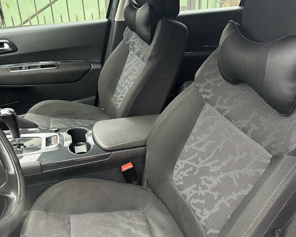 Серый Пежо 3008, объемом двигателя 1.56 л и пробегом 247 тыс. км за 7600 $, фото 15 на Automoto.ua