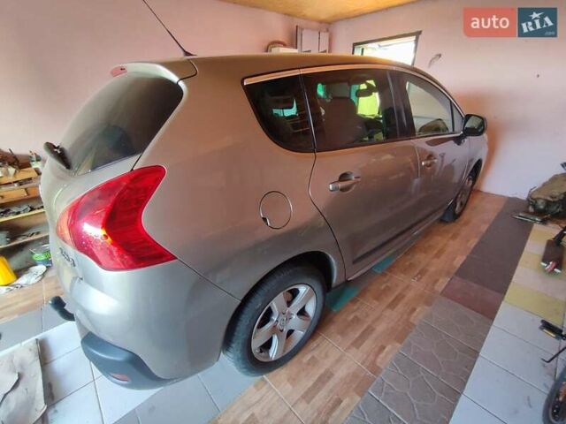 Сірий Пежо 3008, об'ємом двигуна 1.56 л та пробігом 290 тис. км за 8300 $, фото 1 на Automoto.ua