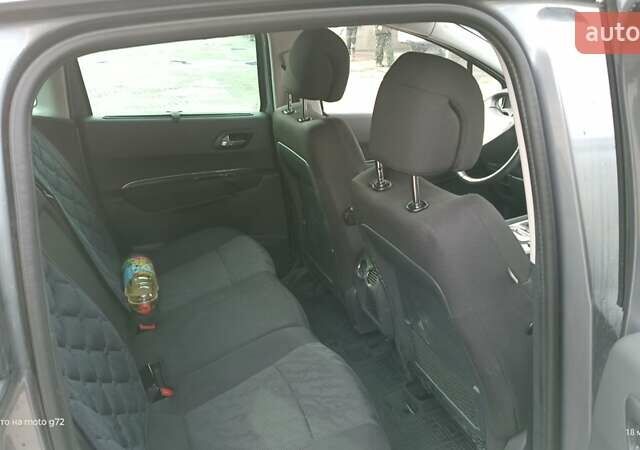 Пежо 3008 2011 в Ахтырке на Automoto.ua Серый Пежо 3008, объемом двигателя 1.6 л и пробегом 296 тыс. км за 7500 $, фото 1 на Automoto.ua