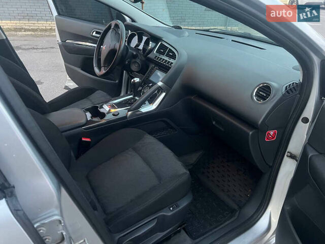 Сірий Пежо 3008, об'ємом двигуна 1.6 л та пробігом 148 тис. км за 8400 $, фото 11 на Automoto.ua
