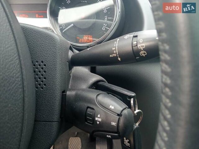 Серый Пежо 3008, объемом двигателя 1.6 л и пробегом 233 тыс. км за 8900 $, фото 19 на Automoto.ua
