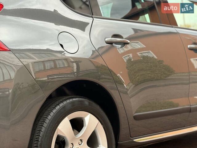 Пежо 3008 2011 в Стрые на Automoto.ua Серый Пежо 3008, объемом двигателя 1.6 л и пробегом 241 тыс. км за 8900 $, фото 24 на Automoto.ua